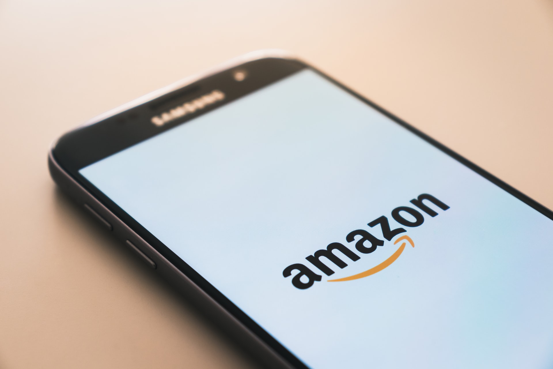 Notificación de retirada de productos restringidos Amazon
